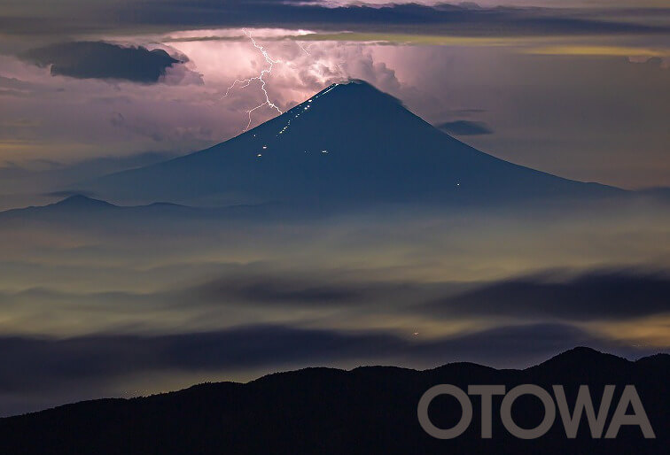 The 17th 雷写真コンテスト受賞作品 Bronze Prize -Sky with lightning-